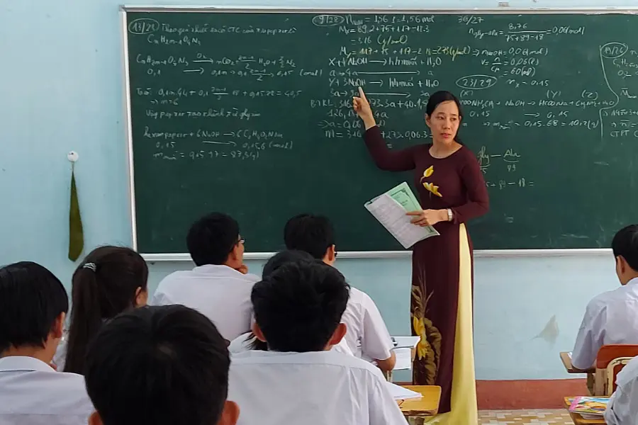 Nên học KHTN hay KHXH?